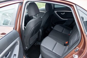 Hyundai i30 - 11