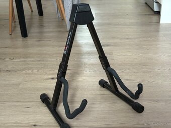 Elektrická gitara - 11