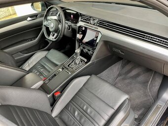 VOLKSWAGEN PASSAT B8 VARIANT R-LINE 2.0TDI 150K DSG - 11