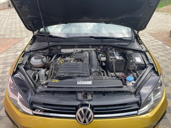 Volkswagen Golf Highline R-line 1.4 TSI 92Kw - 11
