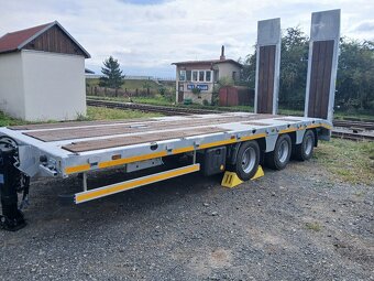 Príves na bager JCB TEREX ZETOR VOLVO CAT - 11