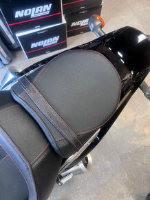 Yamaha V-MAX 1700 - 11