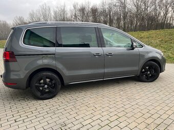 Predám Volkswagen Sharan 2.0 TDi 7 miestny Facelift - 11