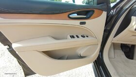 Alfa Romeo Stelvio lusso - 11