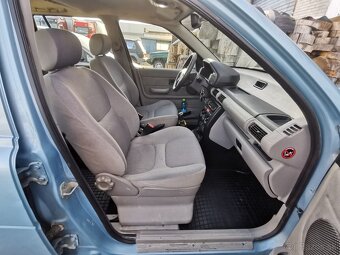 Land Rover Freelander 2.0 - 11