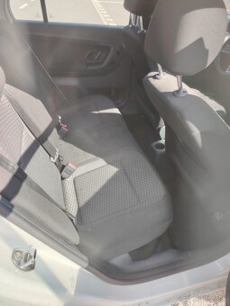 Škoda Fabiá 1.6tdi kombi - 2014 - 11