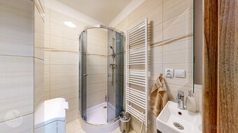 Apartmán s predzáhradkou a výhľadom na Tatry – Veľká Lomnica - 11