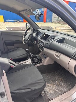 Mitsubishi L200 - 11
