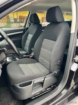 PREDÁM ŠKODA OCTAVIA II FACELIFT 2.0TDi 103kW CFHC dovoz DE - 11