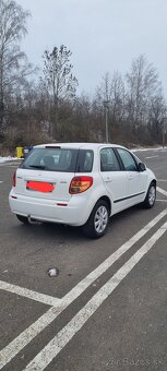Suzuki SX4 - 11
