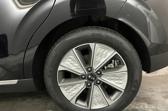 Kia Soul electric 64kWh 3f/TČ, +DPH, záruka - 11