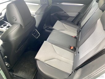 Skoda enyaq 60 iV len 39000km po prvom majiteľovi 2021 - 11