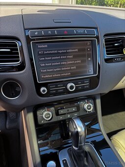 Volkswagen Touareg 3.0TDI 193kw AT/8 - 11