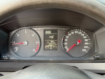 VW T6 Doka Pick-up - 11