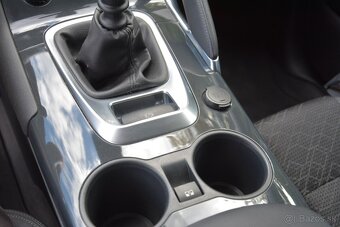 Peugeot 3008 1.6 Hdi, SR pôvod 1 majiteľ - 11