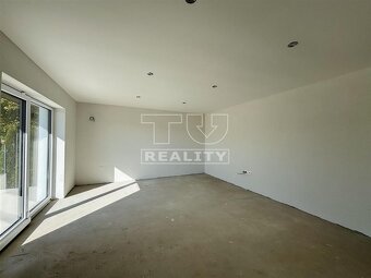 MODERNÝ 4 IZBOVÝ BUNGALOV PODLUŽANY - 11