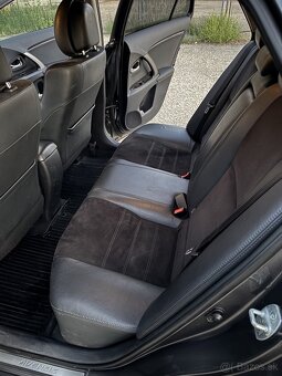 Toyota avensis kombi - 11