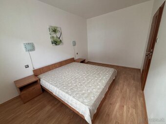 2-izb. byt s dvorom blízko centra – vlastné parkovisko - 11