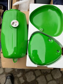 Nádrž a skriňky. - 11