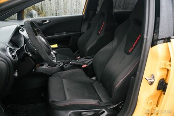 Seat Leon CUPRA 2.0 TFSI 177kW, stock motor, custom výfuk - 11