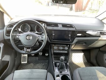 VW Touran 2.0 110 kW R line - 11