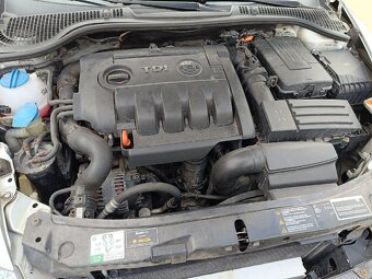 Škoda Octavia scout 2,0 tdi,r.v.2009, manual - 11