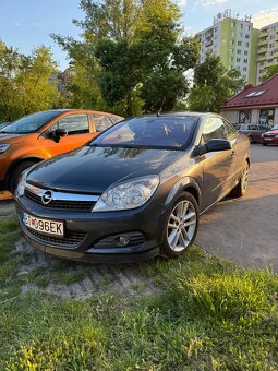 Opel Astra TwinTop (Cabrio) 1.9 (150PS) - 11