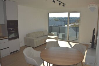 Prenájom 2 izbový byt novostavba Nitra centrum - 11