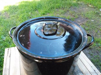 Smaltované hrnce, nádoby - 11