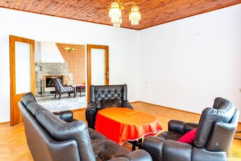 REZERVOVANÉ  Predaj RD sprostredkuje realitný maklér Patrik - 11