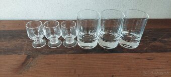 Sklenené poháre - 11