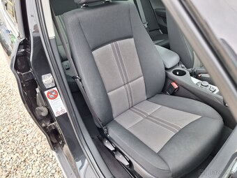 BMW X1 2.0d xDrive xLine - PANO, NAVI AKČNÍ CENA - 11