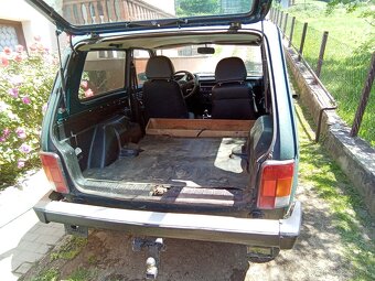Lada Niva 1.7 - 11