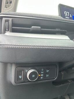 MUSTANG MACH-E 2021 197 kw/ 269k Panorama - 11