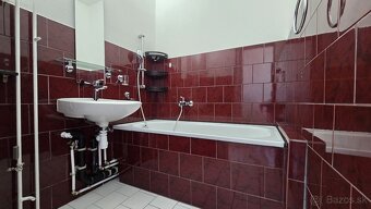 Na prenájom 3-izbový byt v centre mesta Šaľa - 11