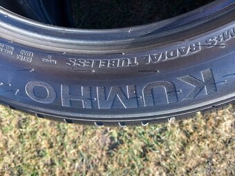 255/45 r19 zimne pneumatiky - 11