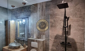 NA PREDAJ Rodinný dom po rekonštrukcii pri Bardejove - 11