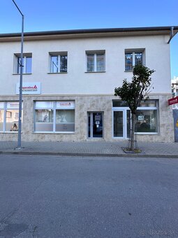 BRAND - NA PRENÁJOM-2 izbový byt v centre Piešťan - 11