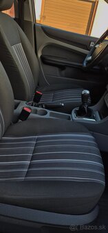 Ford Focus Kombi 1.6 TDCi - 11