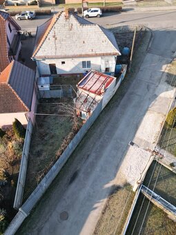 AZ. Starší rodinný dom v Hlohovci – časť Šulekovo - 11