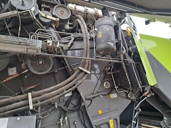 Kombajn CLAAS TRION 660 - 11