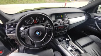 BMW X6 XDrive 30d 245k - 11