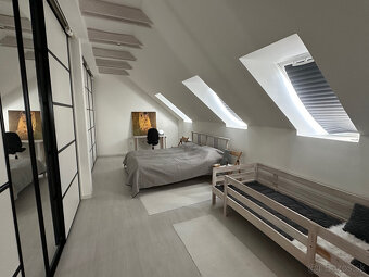 Predaj exkluzívneho 4-izbového mezonetu o výmere 197 m2 na D - 11