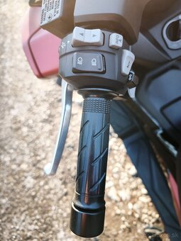 Honda Forza 125 cc - 11