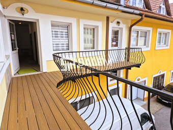 Na prenájom zrekonštruovaný obchodný priestor pri Europa SC - 11