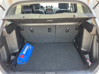 Suzuki Vitara 1.4 BoosterJet Elegance+ A/T 2WD 103kw TAŽNÉ / - 11