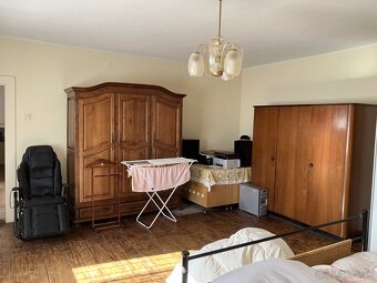 Priestranný rodinný dom pod Tatrami s kachľovou pecou - 11