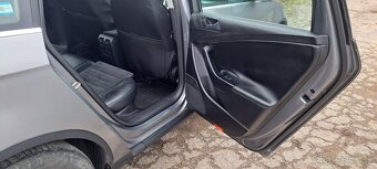 Volkswagen Passat B6 Combi 4x4 2.0 TDI - 11