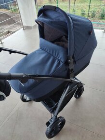 Kočík Petite&Mars (ešte v záruke) a vajíčko + isofix - 11