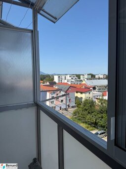 Na prenájom 2-izbový byt v centre mesta Poprad - 11